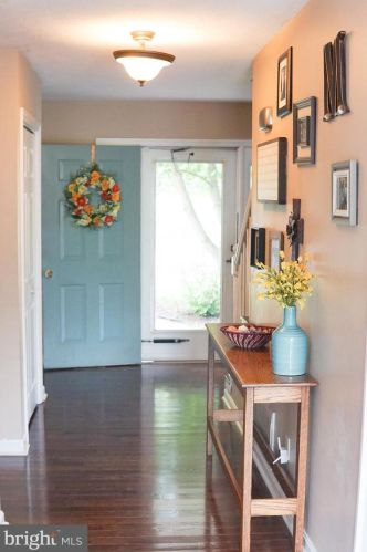 1922 Lynne Pl, Harrisonburg, VA 22801-5738