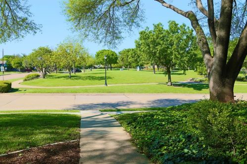 2100 Greenstone Trl, Carrollton, TX 75010-4140