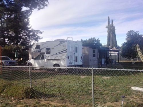 1002 Magnolia Ave, Beaumont CA  92223-1837 exterior