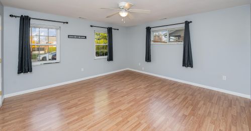 2223 Genevieve Ln, Covington KY  41011-4009 exterior