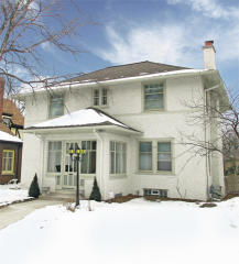 520 68th St, Milwaukee WI  53213-3955 exterior