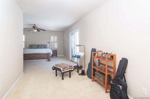 2911 Curlew St, San Diego CA 92103-3933 exterior