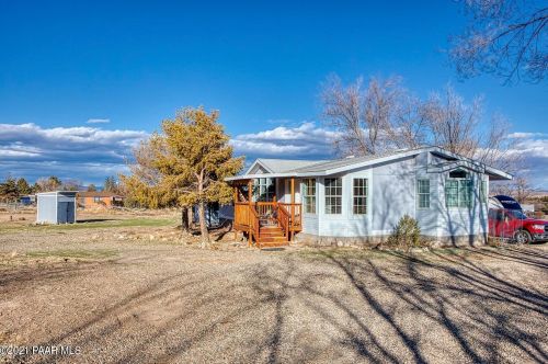 3225 Gopher Dr, Chino Valley, AZ 86323-4954