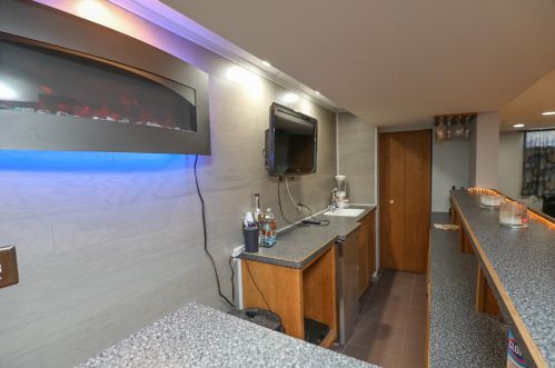 2515 82 St, Kenosha WI 53143-6241 exterior