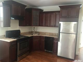 315 53rd St, North Lindenhurst, NY 11757-1627