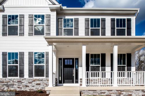 6 Old Falls Rd, Fredericksburg, VA 22405-5503