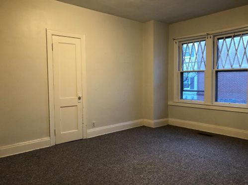 573 Main St, Wilmington OH  45177-2122 exterior