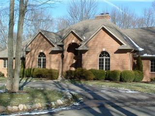 3072 Brinisey Cir, Bellbrook, OH 45305-9767