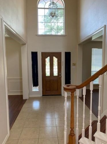 2916 Valley Spring Dr, Plano TX  75025-6039 exterior