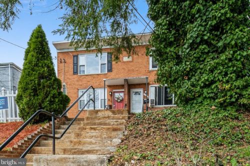 3829 1st St, Washington, DC 20032-2340