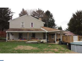 268 Cochran St, Cochranville, PA 19330-1025