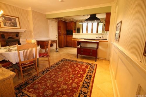 13141 Lewis St, Garden Grove CA  92843-2227 exterior