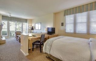 4100 Cabrillo Hwy, Princeton By The Sea, CA 94019-5219