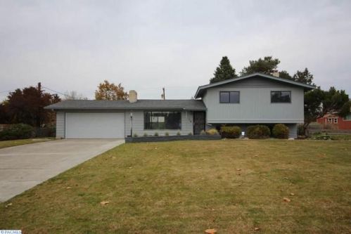 76 Newcomer St, Richland, WA 99354-2051