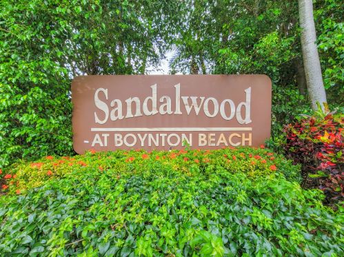 316 Live Oak Ln, Boynton Beach, FL 33436-7107