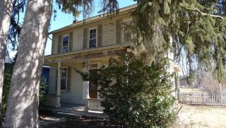 431 Mansfield St, Belvidere NJ  07823-1830 exterior