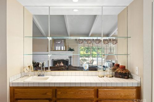 425 Winston Way, Upland CA  91786-2323 exterior