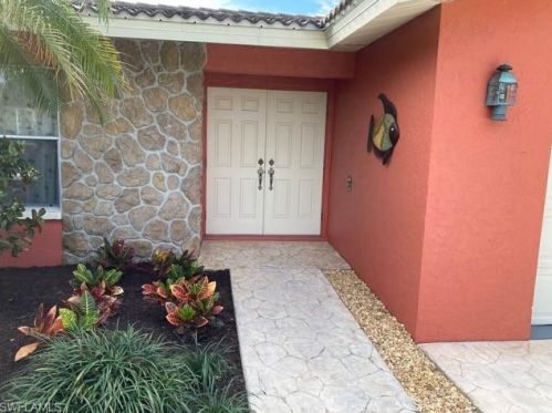 1746 46th Ln, Cape Coral, FL 33904-8747