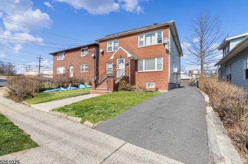 366 Boyden Ave, Maplewood, NJ 07040-3039