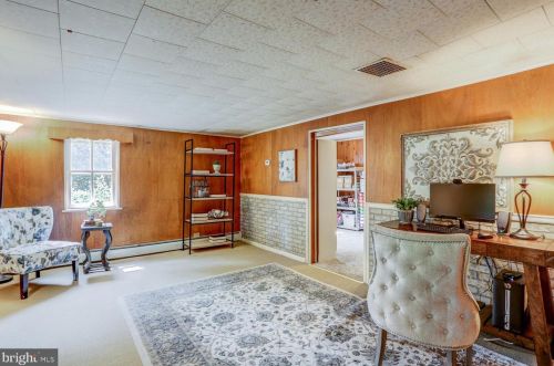 210 Hoernerstown Rd, Hummelstown PA  17036-9503 exterior