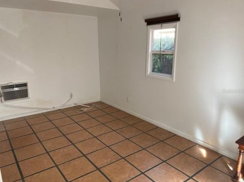 711 Livingston St, Orlando FL 32805-1529 exterior