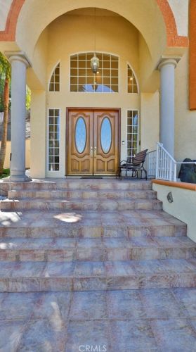 2085 El Cajonita Dr, La Habra, CA 90631-7723