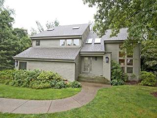 223 Timber Ridge Rd, Pittsburgh, PA 15238-2436