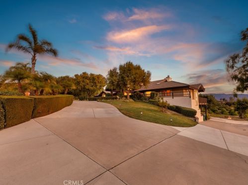 41777 Parado Del Sol Dr, Temecula CA  92592-8998 exterior