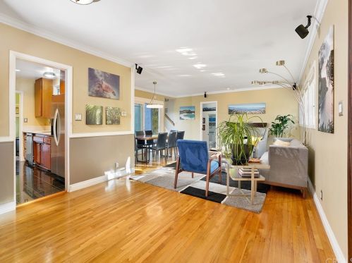 6520 Rosebay St, Long Beach CA  90808-4057 exterior