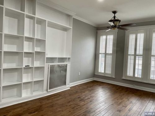 515 Bloomfield Ave, Montclair NJ  07042-3582 exterior