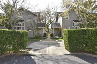23 Valley Club Cir, Fairfield, CA 94558-2052
