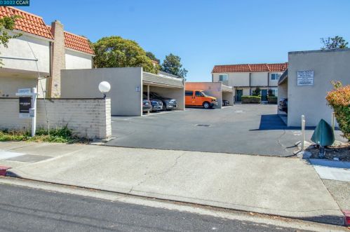2474 Belvedere Ave, San Leandro CA  94577-6543 exterior