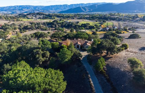 1033 Viendra Dr, Solvang, CA 93463-9715