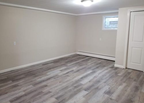 523 Perimeter Dr, Covington KY  41018-2272 exterior