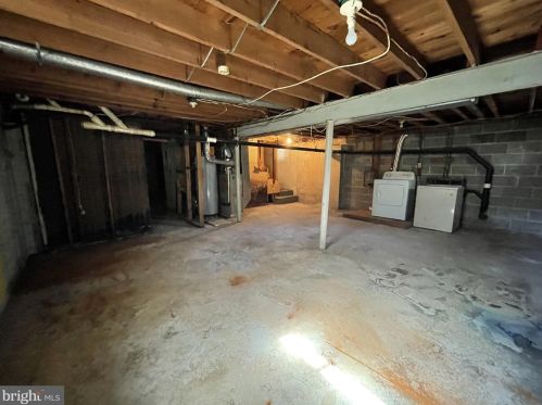 131 Clover St, Browns Mills NJ 08015-2032 exterior