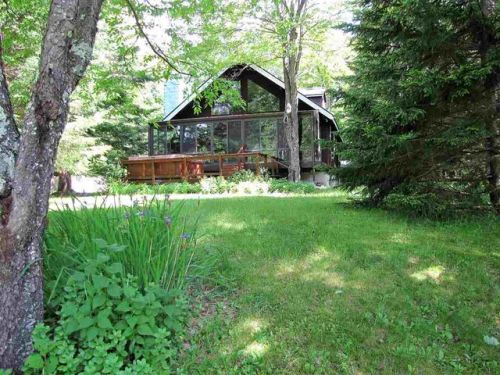 1353 Burbee Pond Rd, Townshend VT  05359-9767 exterior