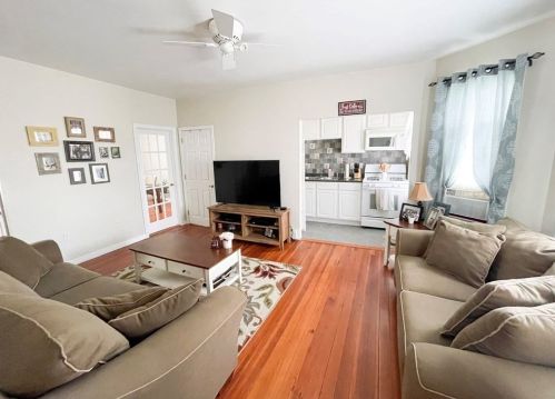 221 Bch St, Fall River MA  02721-1104 exterior