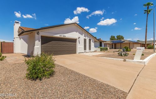 1204 El Prado Rd, Chandler, AZ 85224-2742