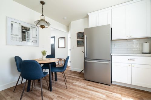 2221 Lincoln Ave, San Diego CA  92104-2412 exterior