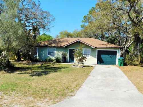731 Cloverleaf Blvd, Deltona, FL 32725-8107