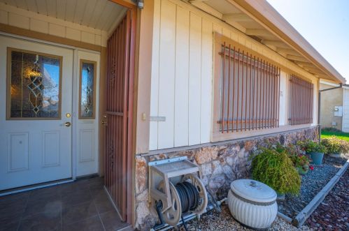 754 Meadowlark Ave, Los Banos CA  93635-3020 exterior