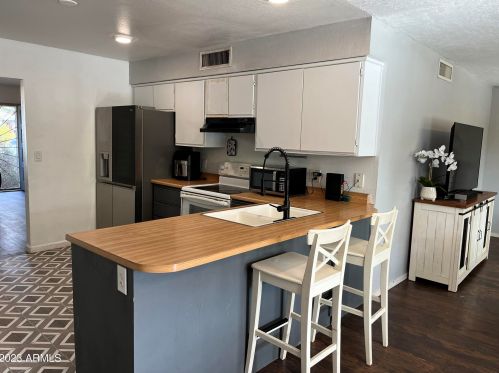 3643 Carla Vista Dr, Chandler AZ  85226-4055 exterior