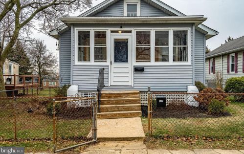 112 Summit Ave, Wilmington, DE 19804-1350