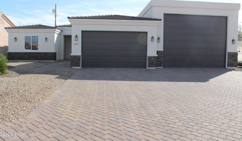 3042 Tomahawk Dr, Lake Havasu City, AZ 86406-8618