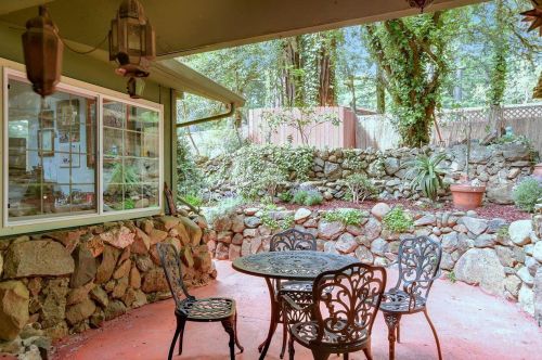 209 Huckleberry Trl, Redwood City, CA 94062-4601