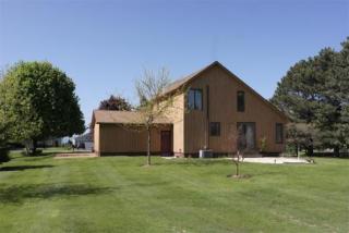 704 Ontario Dr, Ontario NY  14519-9341 exterior