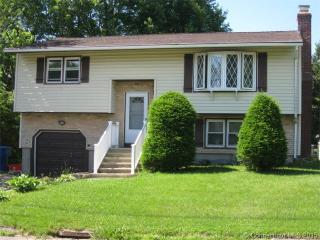 68 Lincolndale Dr, Waterbury, CT 06704-1139