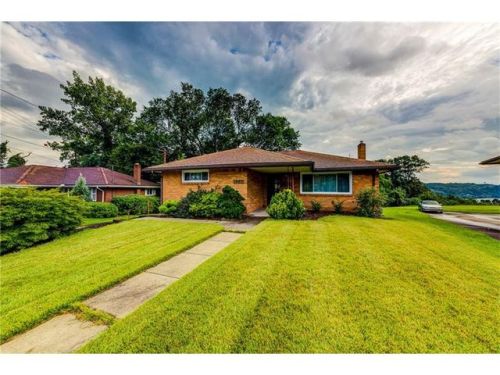 1865 Outlook Dr, Verona, PA 15147-1908