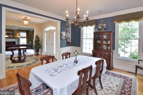 116 Osborne Cir, Kennett Sq PA  19348-1910 exterior