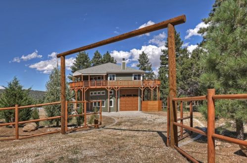 1178 Ln, Big Bear City CA  92314 exterior